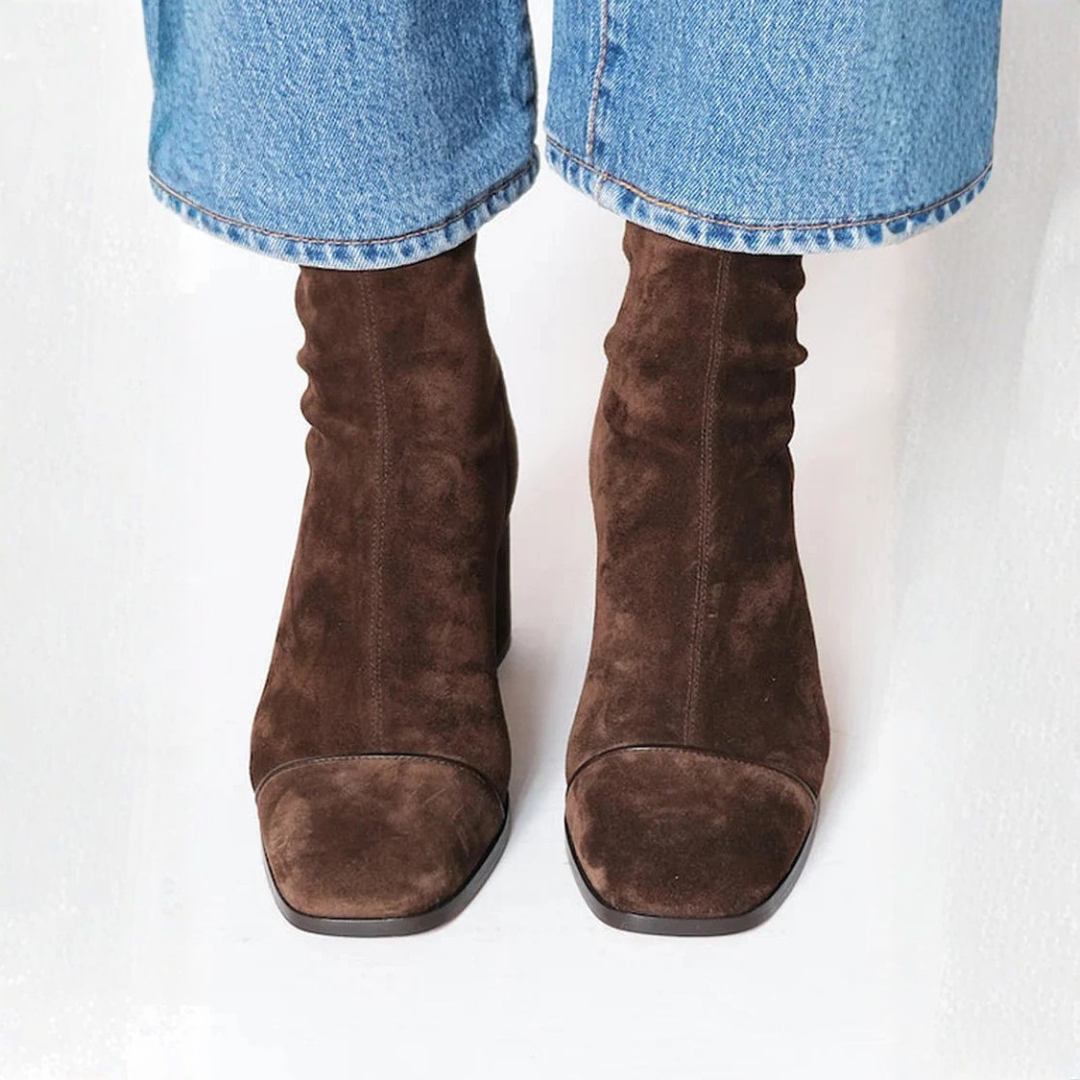 Ivone – Botas Elegantes com Salto Alto Confortável