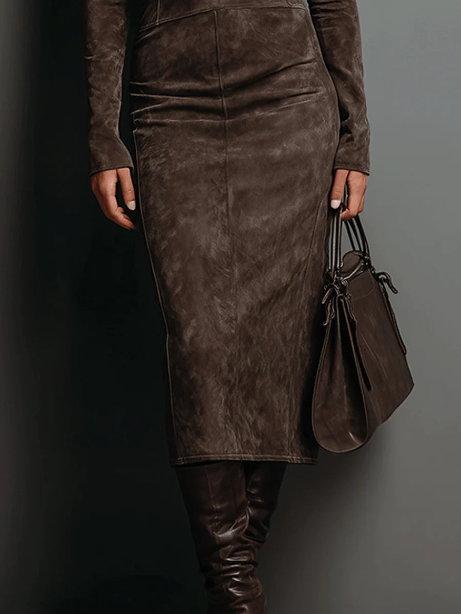 Aurián | Vestido Midi de Suedine com Gola Alta