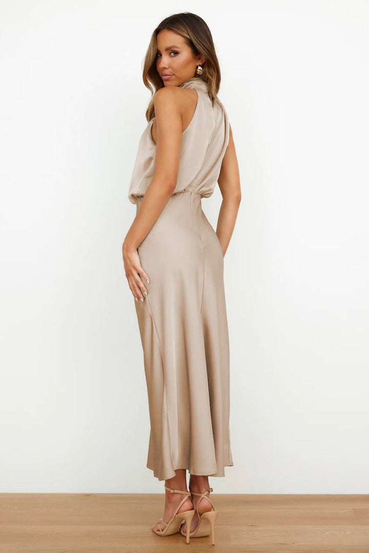 Tyra | Elegant Halter Neck Evening Dress