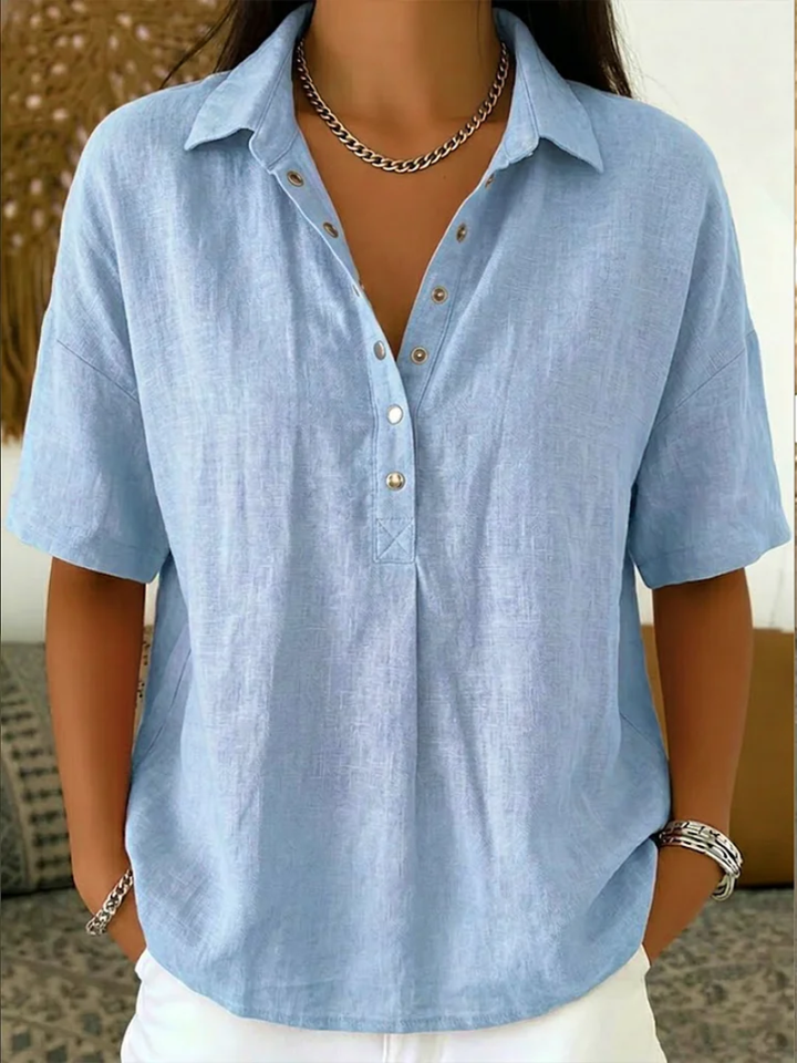 Tessa | Blusa com gola e botões decorativos