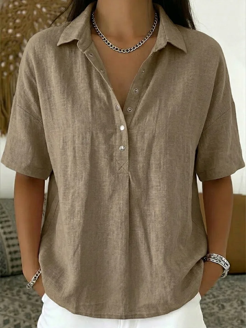 Tessa | Blusa com gola e botões decorativos