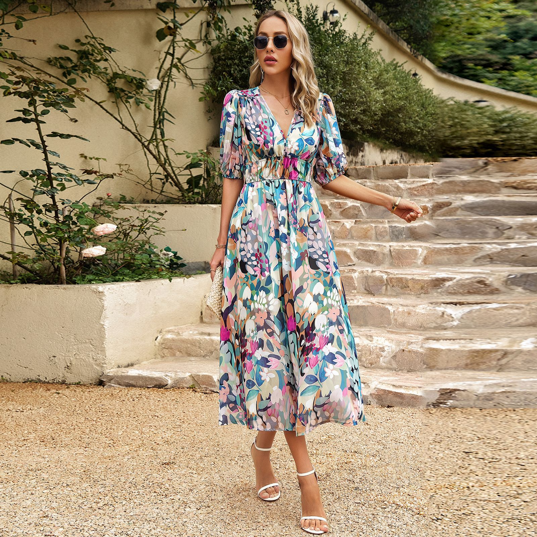 Eli | Charming V-Neck Dress