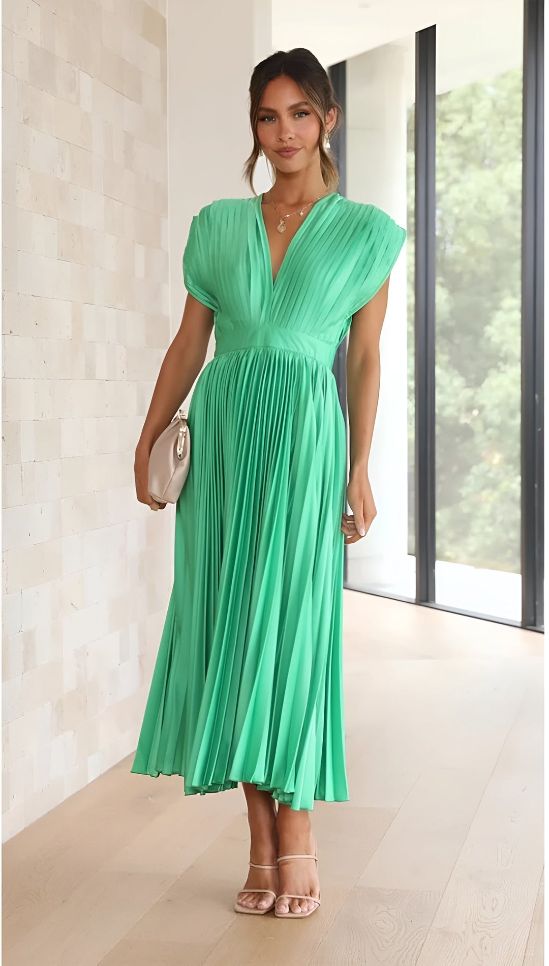 Selina | Pleated Sleeveless Dress with Zip Detail