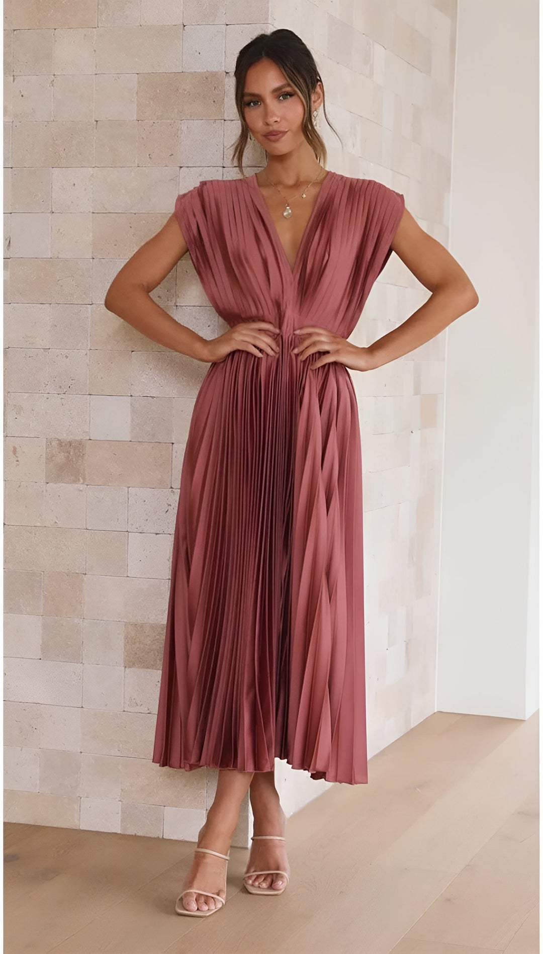 Selina | Pleated Sleeveless Dress with Zip Detail