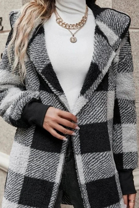Alberte | Sweatshirt com capuz em xadrez