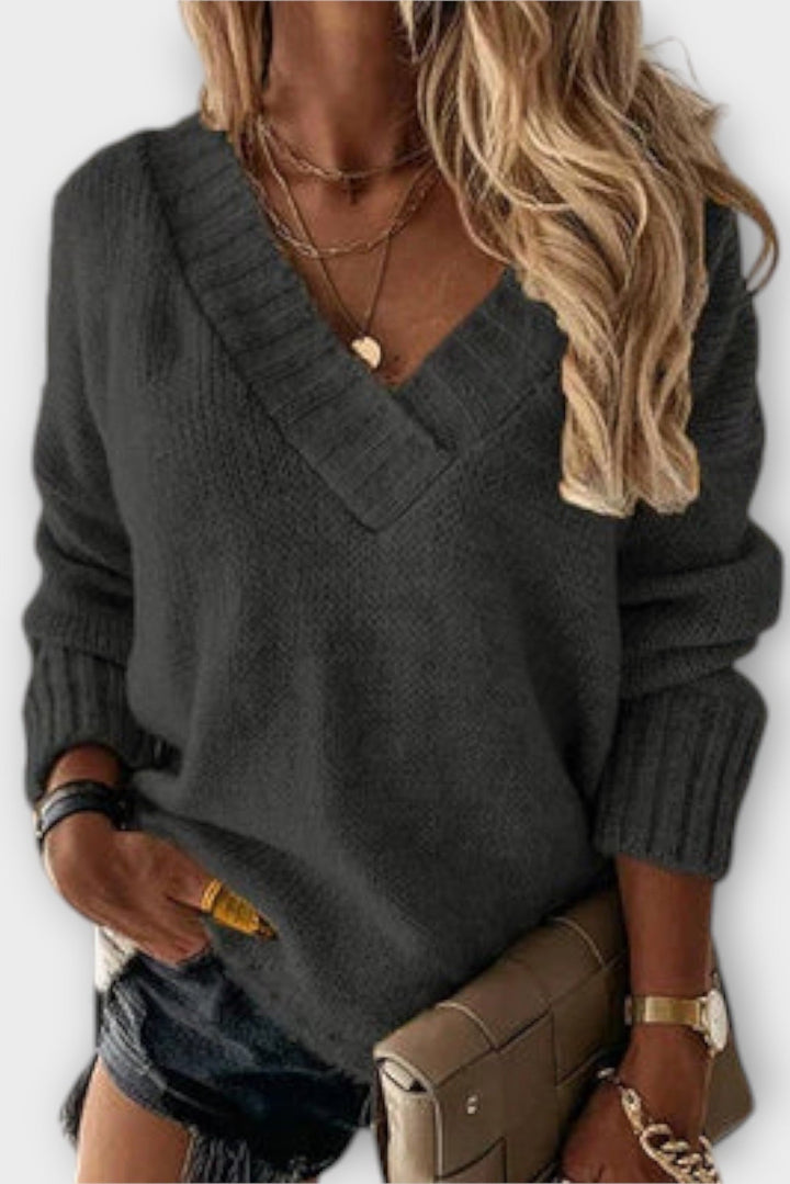 Aneta | V-Neck Pullover