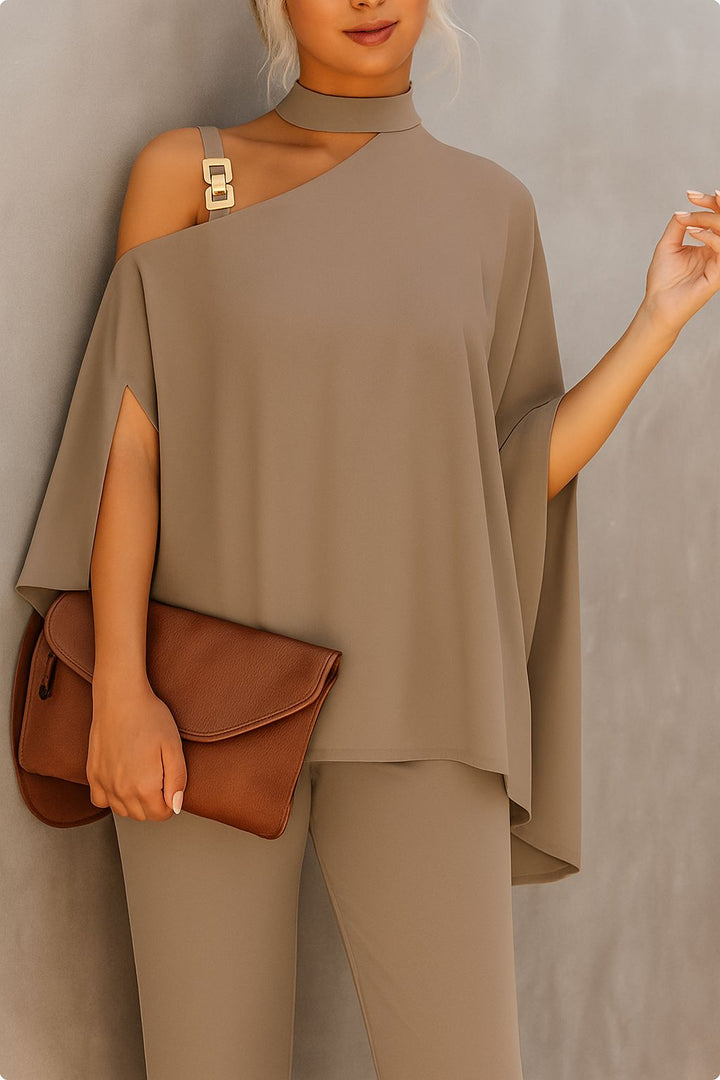 Elegant Bee Blouse, made in Italy, with decorative golden strap