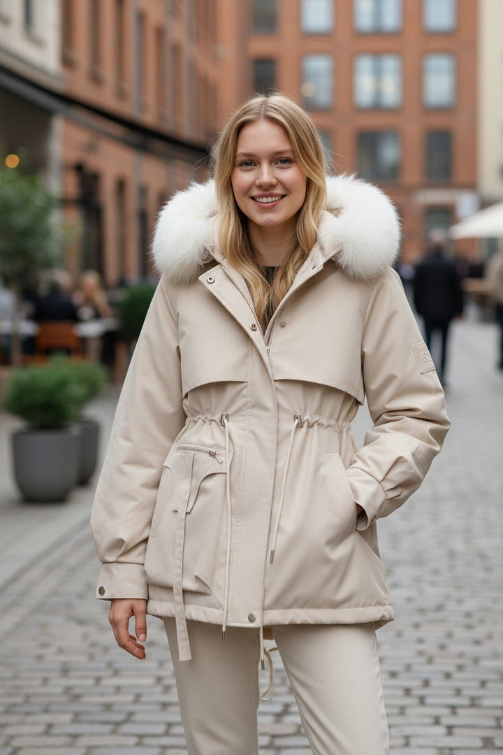 Cecilie™ | Elegant Winter Coat with Luxurious Design