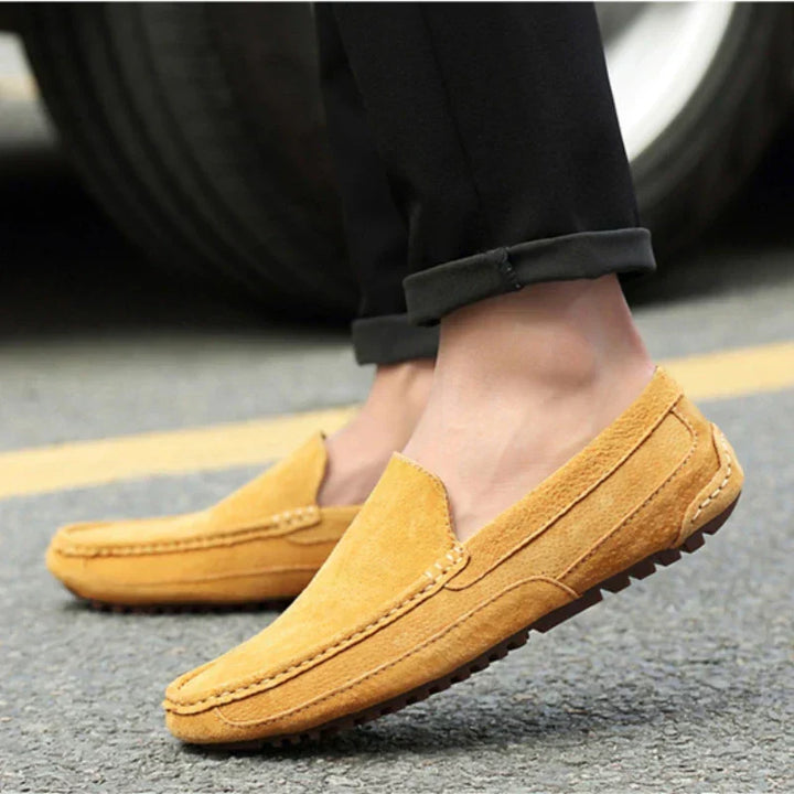 Mocassins de luxo premium em camurça