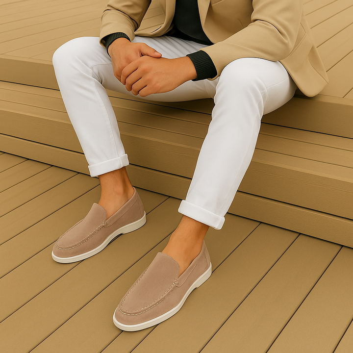 Mocassins Elegantes em Camurça