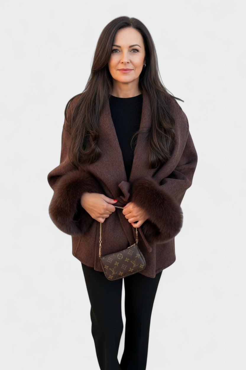 Dagmar™ | Casaco elegante com pele ecológica
