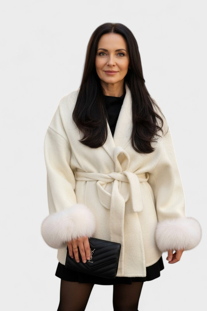 Dagmar™ | Casaco elegante com pele ecológica