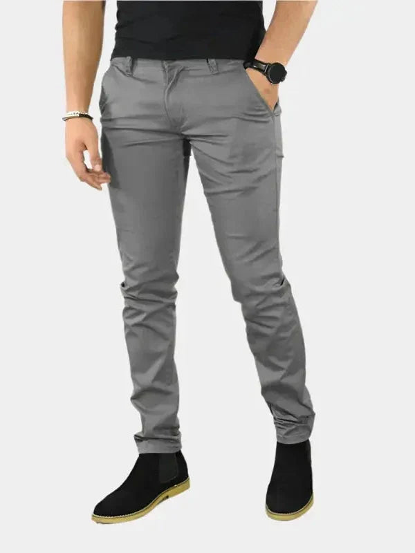 Daniel™ | Calças Slim Fit Básicas