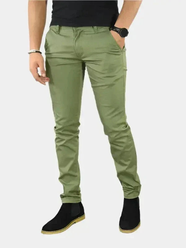 Daniel™ | Calças Slim Fit Básicas