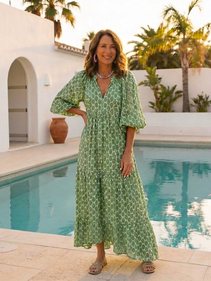Céline | Vestido midi estampado com mangas três quartos e decote em V