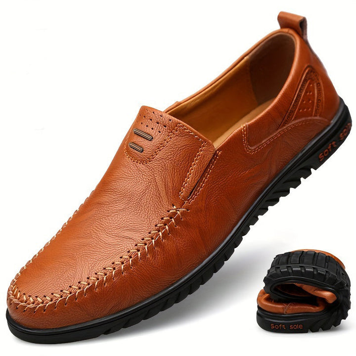 Mocassins elegantes de couro