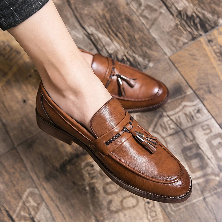 Mocassins de couro para menina