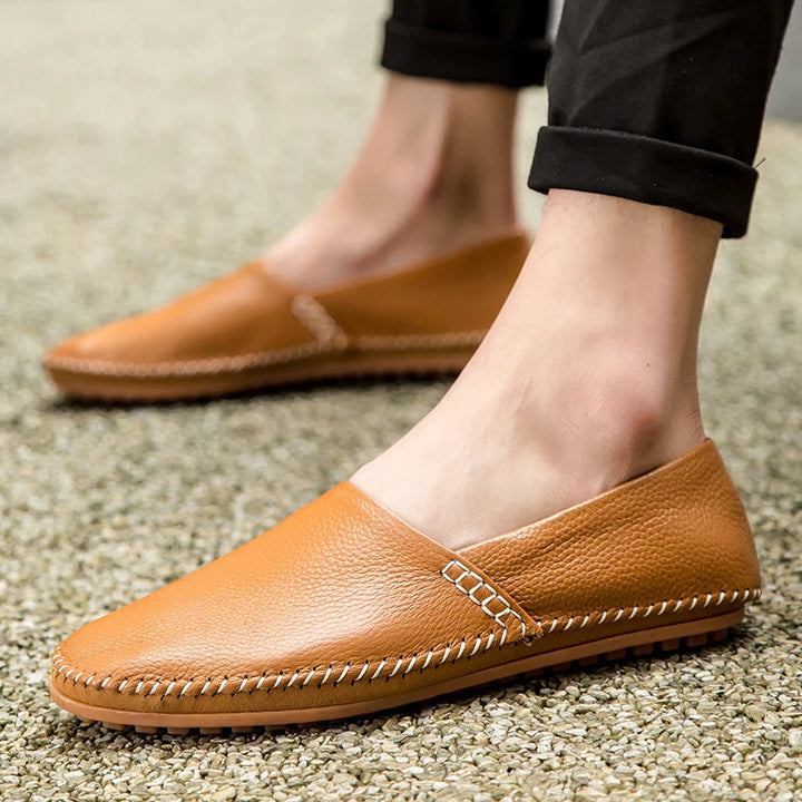 Mocassins de Couro Leves