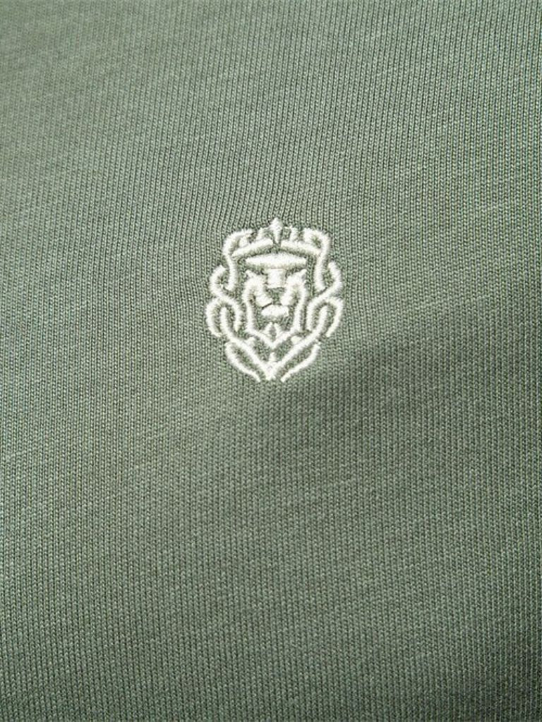 Mathias™ | Polo com emblema da realeza
