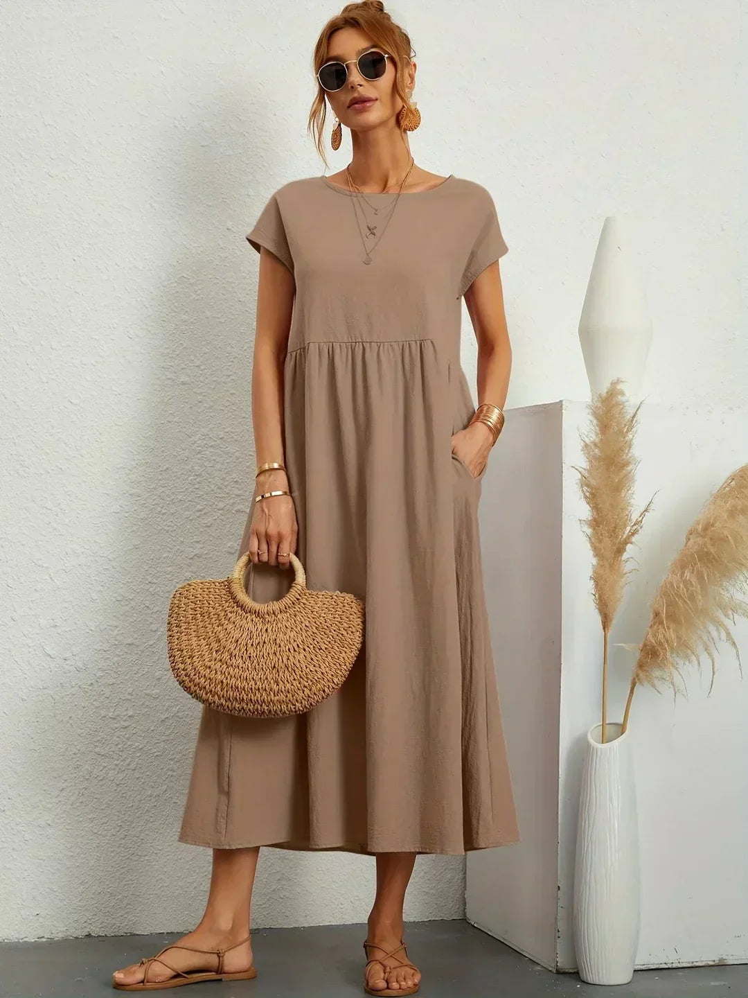 Gabriel™ — Elegante vestido midi com design fluido