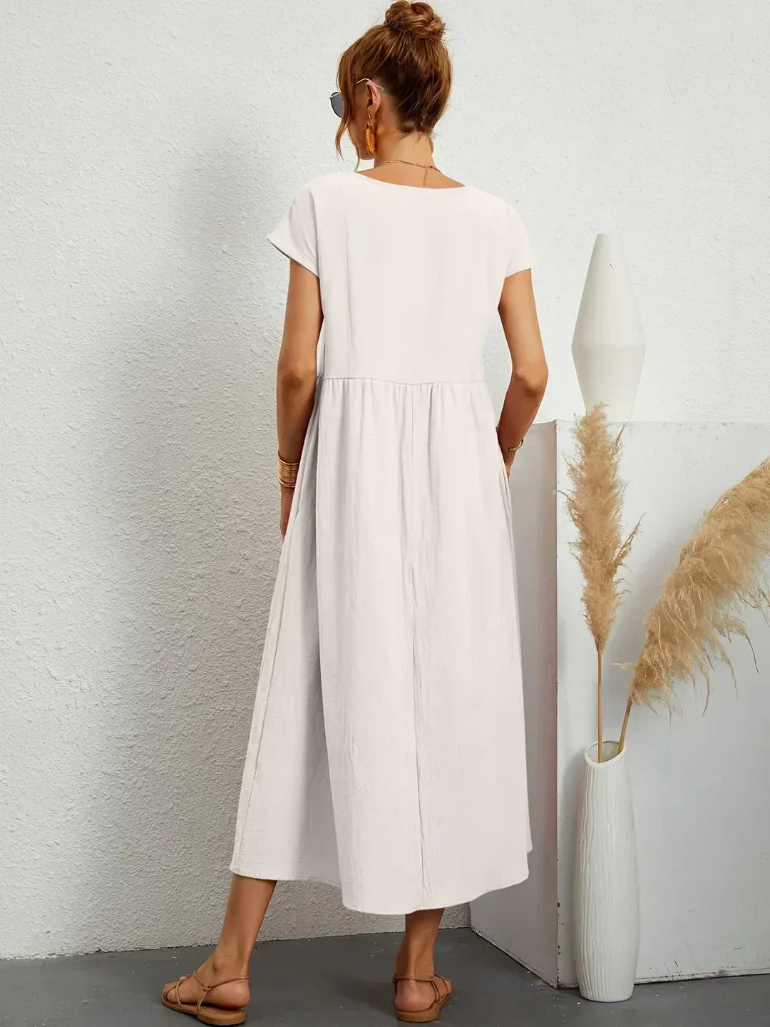 Gabriel™ — Elegante vestido midi com design fluido