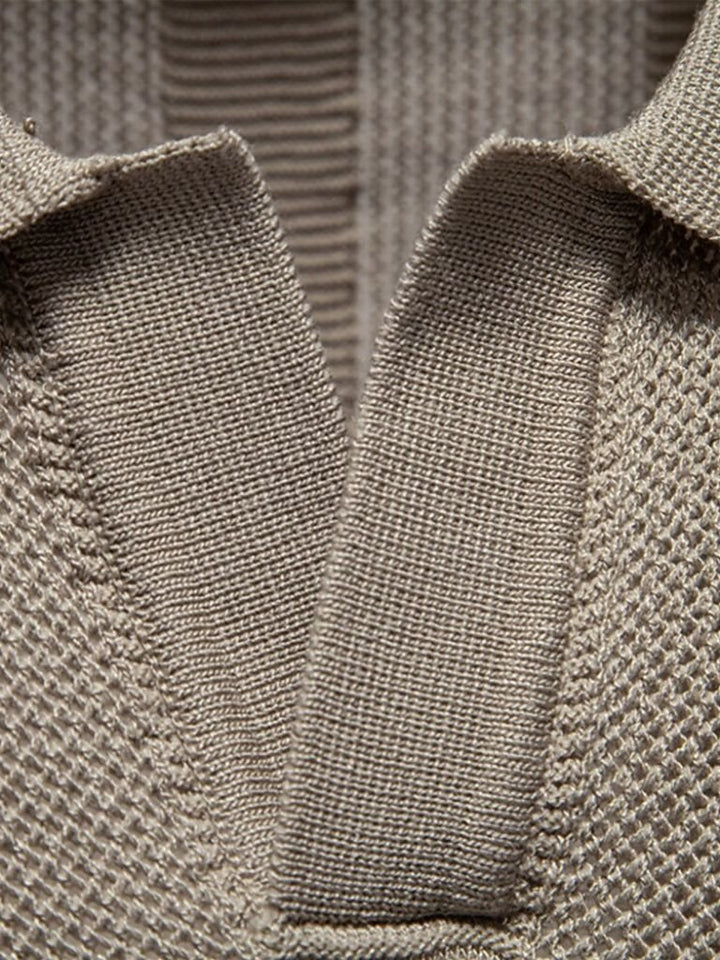 Mikael™ | Polo Bege Antigo