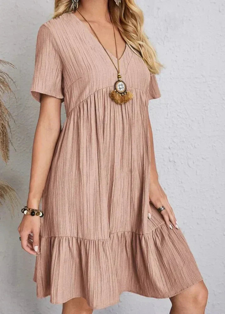 Enora - An elegant dress that enhances the bump