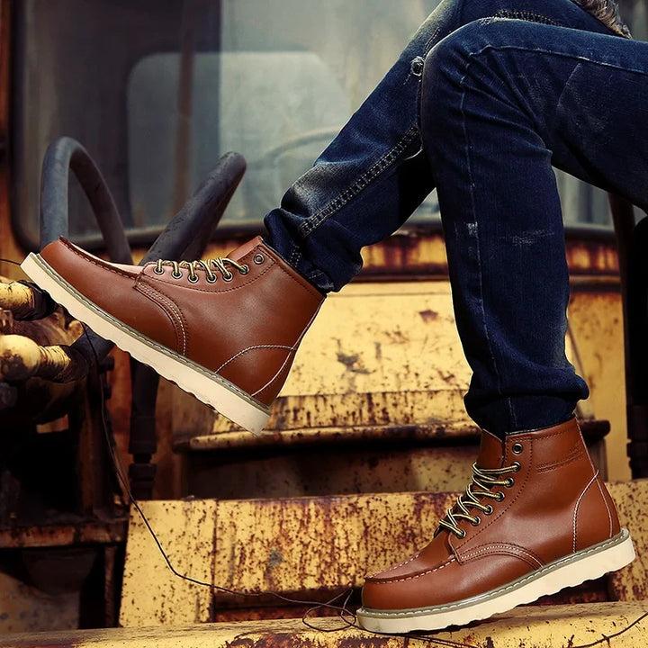 William™ | Retro Winter Boots