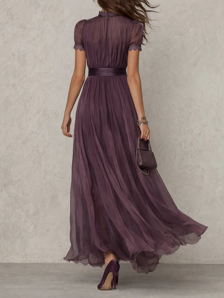 Flávia | Elegant long purple dress with teardrop neckline and lace